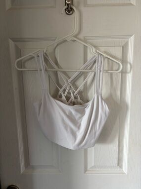 Athleta White Crisscross Strappy Sports Bralette